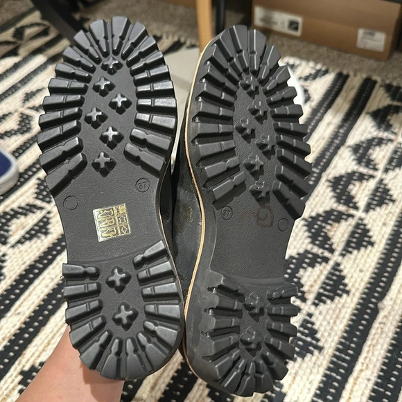 New Jon Josef Gogo Heeled Loafers sold on anthropologie - Picture 5 of 5